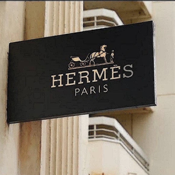 🛍 WELCOME TO OUR PM CLOSET 💖 NEW ITEMS 🛍 + GIFT W/ EACH PURCHASE 🎁 :) - Picture 13 of 15